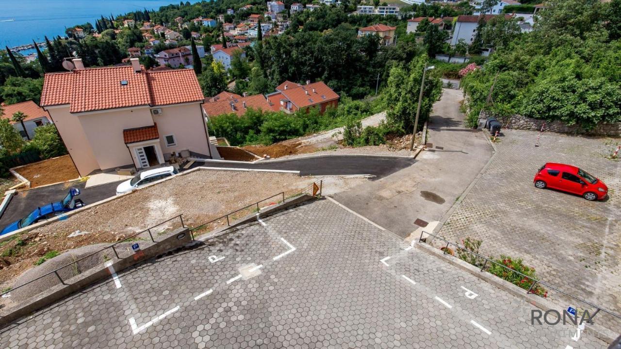 Rona Spacious Apartment With A Panoramic View Ičići 외부 사진