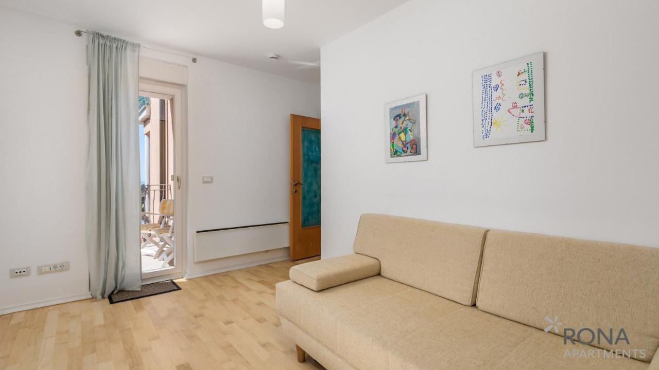 Rona Spacious Apartment With A Panoramic View Ičići 외부 사진